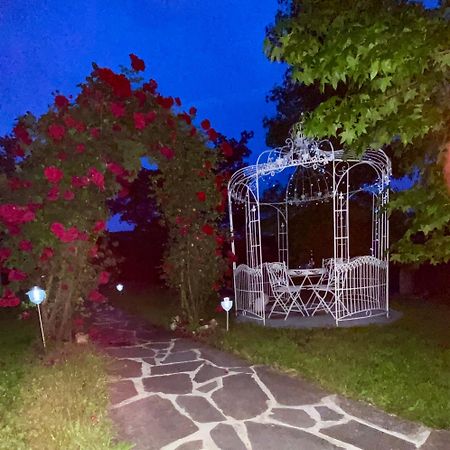 Residence Delle Rose Бароло Екстериор снимка